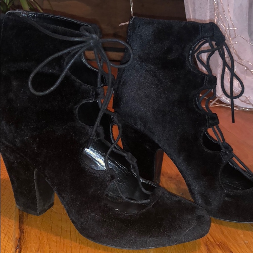 Black tie zip up velour bootie heels